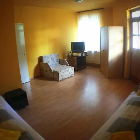 Palota Panzio Bed & Breakfast 2*